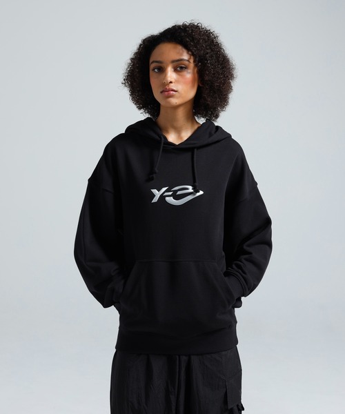Y-3（ワイスリー）の「Y-3 FRENCH TERRY LIQUID LOGO HOODIE（パーカー・メンズ・ブラック・SMALL/MEDIUM/LARGE/X-LARGE/X-SMALL/XX-SMALL/XX-LARGE）」の6枚目の写真