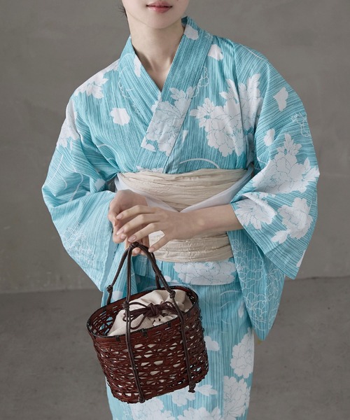 asaka(アサカ)の「巾着付きブラウンかごバッグ 浴衣用(かごバッグ・レディース・ピンク/ライトブルー/ワインレッド/マスタード/アイボリー・FREE)」の2枚目の写真