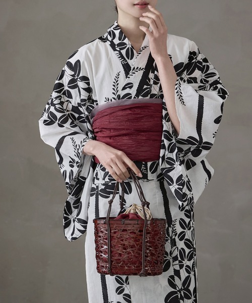 asaka(アサカ)の「巾着付きブラウンかごバッグ 浴衣用(かごバッグ・レディース・ピンク/ライトブルー/ワインレッド/マスタード/アイボリー・FREE)」の14枚目の写真