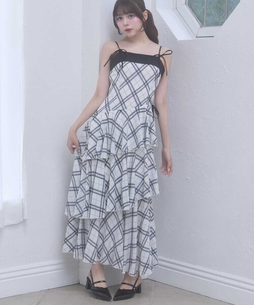 Belle Charme(ベルシャルム)の「【Belle Charme】Chiffon Tiered Long Onepiece(ワンピース・レディース・ピンク/オフホワイト/ブラック・FREE)」の5枚目の写真