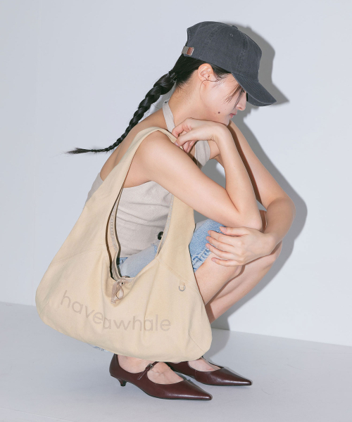 HAVEAWHALE(ハブアホエール)の「cotton baguette eco bag (YE)(ショルダーバッグ・レディース・その他・FREE)」の4枚目の写真