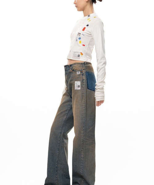 Maison MIHARA YASUHIRO（メゾンミハラヤスヒロ）の「Price Tag Sticker Printed Cropped Long Sleeve T-shirt（Tシャツ/カットソー・レディース・ホワイト/ブラック・36/38/40）」の5枚目の写真