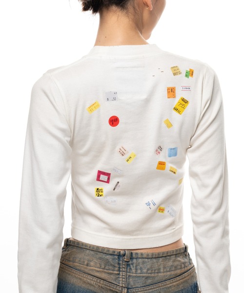 Maison MIHARA YASUHIRO（メゾンミハラヤスヒロ）の「Price Tag Sticker Printed Cropped Long Sleeve T-shirt（Tシャツ/カットソー・レディース・ホワイト/ブラック・36/38/40）」の8枚目の写真
