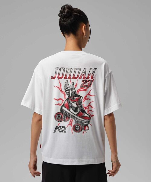 JORDAN BRAND(ジョーダンブランド)の「ジョーダン フライト ウィメンズ グラフィック T シャツ / Jordan Flight Women's Graphic T-Shirt IM7133-100 White(Tシャツ/カットソー・レディース・ホワイト・XL/L/XS/S/M)」の7枚目の写真
