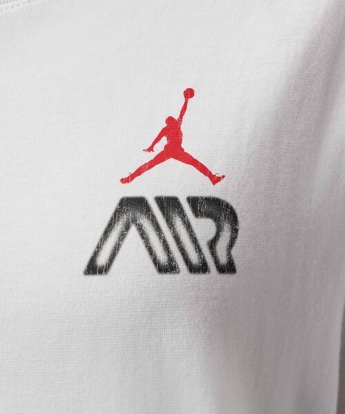 JORDAN BRAND(ジョーダンブランド)の「ジョーダン フライト ウィメンズ グラフィック T シャツ / Jordan Flight Women's Graphic T-Shirt IM7133-100 White(Tシャツ/カットソー・レディース・ホワイト・XL/L/XS/S/M)」の5枚目の写真