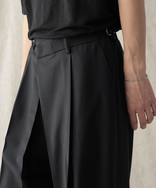 HARE(ハレ)の「【NARRIL】Wrap Wide Trousers(スラックス・メンズ・ブラック/ネイビー・FREE)」の7枚目の写真