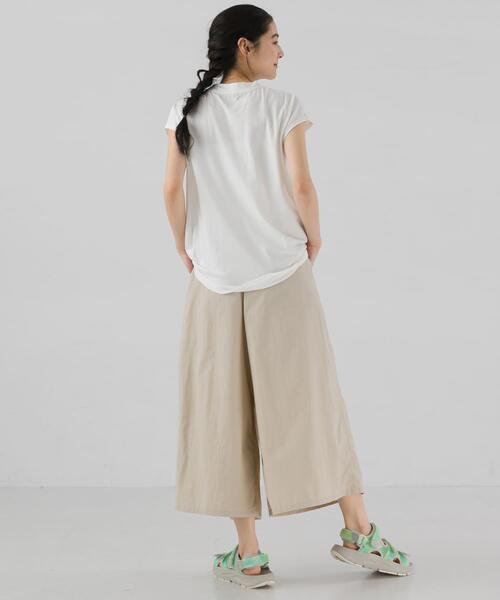 EKAL(エカル)の「『UR TECH ひやサラクール』フレンチスリーブカットソー(Tシャツ/カットソー・レディース・ブラック/ベージュ/バーガンディー/ホワイト・ONE)」の11枚目の写真