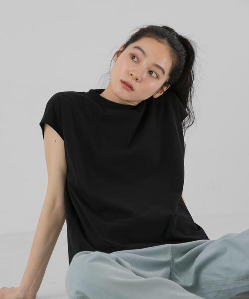 EKAL(エカル)の「『UR TECH ひやサラクール』フレンチスリーブカットソー(Tシャツ/カットソー・レディース・ブラック/ベージュ/バーガンディー/ホワイト・ONE)」の14枚目の写真