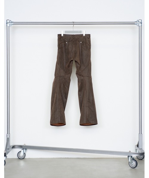 NVRFRGT(ネヴァーフォーゲット)の「PANELLED MOTO PANTS(デニムパンツ・メンズ・ブラウン/グレー・3/2)」の11枚目の写真