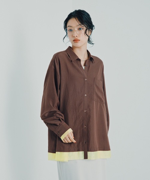 LEPSIM(レプシィム)の「サラキレバックオープンシャツ 1023548(シャツ/ブラウス・レディース・ホワイト/チャコールグレー/ブラウン・FREE)」の1枚目の写真