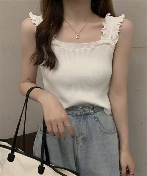 FREE STYLISTS(フリー スタイリスト)の「ノースリーブ リブニットタンクトップ(タンクトップ・レディース・ホワイト/ブラック/ベージュ/ブルー・FREE)」の1枚目の写真