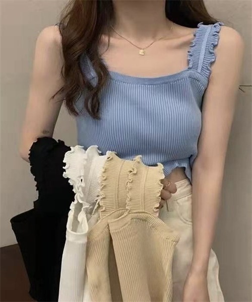 FREE STYLISTS(フリー スタイリスト)の「ノースリーブ リブニットタンクトップ(タンクトップ・レディース・ホワイト/ブラック/ベージュ/ブルー・FREE)」の13枚目の写真