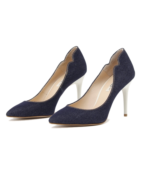 SEVEN TWELVE THIRTY（セヴントゥエルヴサーティー）の「セットバックヒールポインテッドパンプス（パンプス・レディース・ネイビー/グレー/ホワイト/ピンクベージュ/ゴールド/レッド/Black/ピンク系その他/ブルー系その他/ブラック・22.5cm/22cm/23cm/24cm/23.5cm/24.5cm/23㎝/25cm）」の5枚目の写真