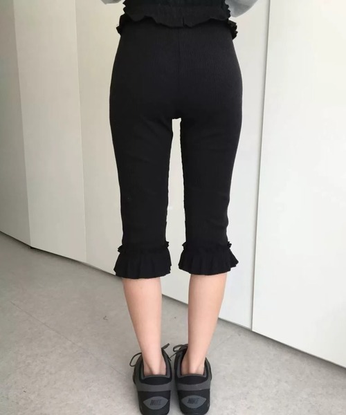 Girly Doll（ガーリードール）の「フリル付きリブスウェットミドル丈パンツ レギンスパンツ（その他パンツ・レディース・グレー/ブラック・FREE）」の11枚目の写真