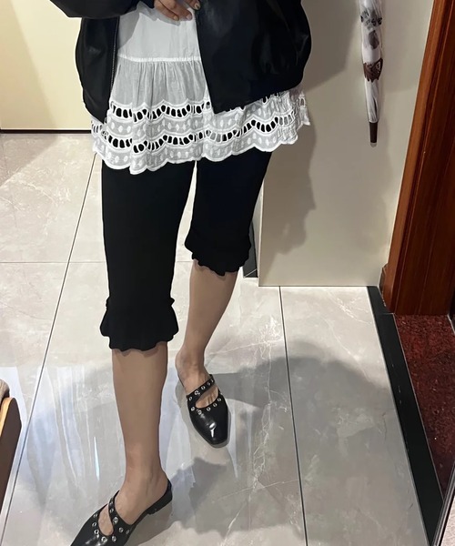 Girly Doll（ガーリードール）の「フリル付きリブスウェットミドル丈パンツ レギンスパンツ（その他パンツ・レディース・グレー/ブラック・FREE）」の8枚目の写真