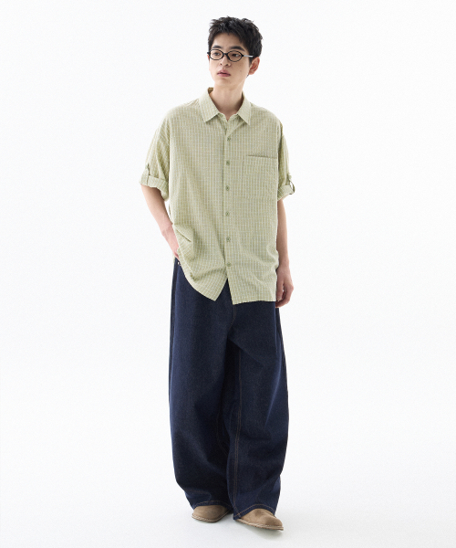 F.ILLUMINATE(フィルミネイト)の「ロールアップチェックハーフシャツ-ブラック(シャツ/ブラウス・レディース・その他・LARGE/SMALL/MEDIUM)」の4枚目の写真
