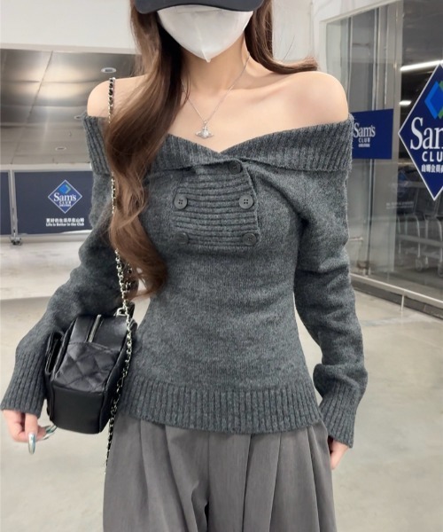 AMAJI(アマジ)の「オフショルダー ウール混 タイトニットトップス(ニット/セーター・レディース・ホワイト/グレー/カーキ・FREE)」の5枚目の写真