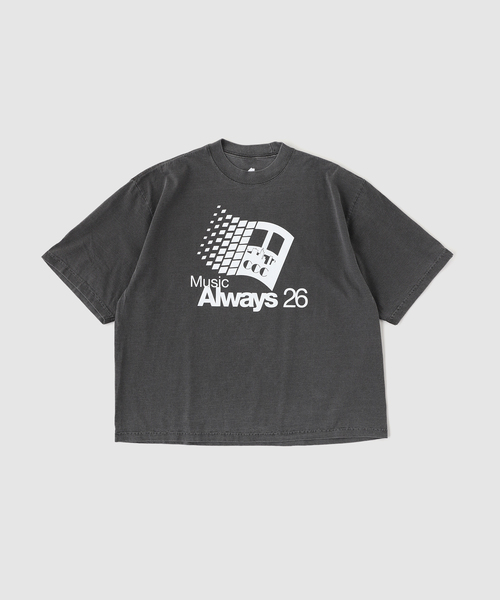 is-ness(イズネス)の「CCC*IS-NESS COTTON T-SHIRT MUSIC ALWAYS(Tシャツ/カットソー・メンズ・チャコールグレー/ホワイト・MEDIUM/LARGE)」の2枚目の写真
