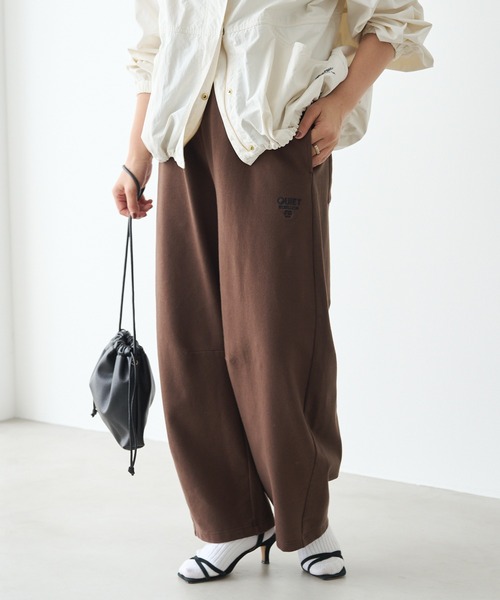PUAL CE CIN（ピュアルセシン）の「ストレッチ裏毛カーブシルエットスウェットパンツ（スウェットパンツ・レディース・ブラウン/ベージュ/アイボリー・FREE）」の12枚目の写真