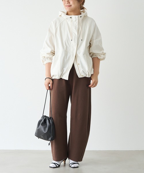 PUAL CE CIN（ピュアルセシン）の「ストレッチ裏毛カーブシルエットスウェットパンツ（スウェットパンツ・レディース・ブラウン/ベージュ/アイボリー・FREE）」の9枚目の写真