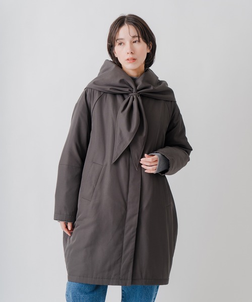 Kelen（ケレン）の「「KELEN / ケレン」コクーンシルエット中綿コート 三角スカーフ付（その他アウター・レディース・ベージュ/ブラウン/チャコールグレー・M/S）」の2枚目の写真