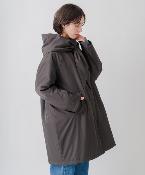 Kelen（ケレン）の「「KELEN / ケレン」コクーンシルエット中綿コート 三角スカーフ付（その他アウター・レディース・ベージュ/ブラウン/チャコールグレー・M/S）」の5枚目の写真