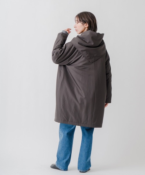 Kelen（ケレン）の「「KELEN / ケレン」コクーンシルエット中綿コート 三角スカーフ付（その他アウター・レディース・ベージュ/ブラウン/チャコールグレー・M/S）」の6枚目の写真