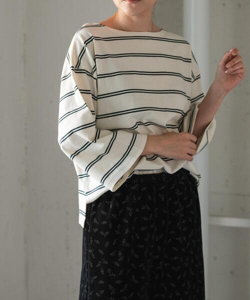 FORK&SPOON(フォークアンドスプーン)の「FORK&SPOON ワイド8分袖ボーダープルオーバー(Tシャツ/カットソー・レディース・アイボリー/グレー系その他/ホワイト系その他・1)」の2枚目の写真