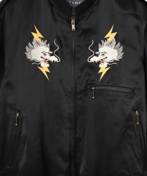 HYSTERIC GLAMOUR（ヒステリックグラマー）の「LIGHTNING DRAGON刺繍 スカジャン（スカジャン・メンズ・ブラック/ホワイト・SMALL/MEDIUM/LARGE/X-LARGE）」の8枚目の写真