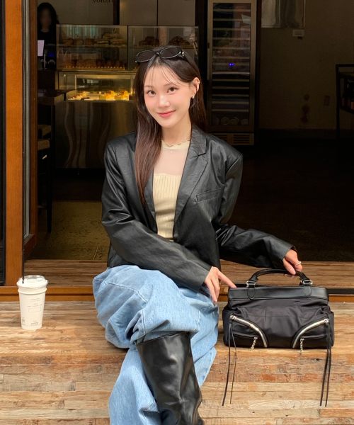 Carlyn（カーリン）の「KIKO H76332010（ショルダーバッグ・レディース・ダークブラウン/ラベンダー/ブラック/カーキ・FREE）」の8枚目の写真