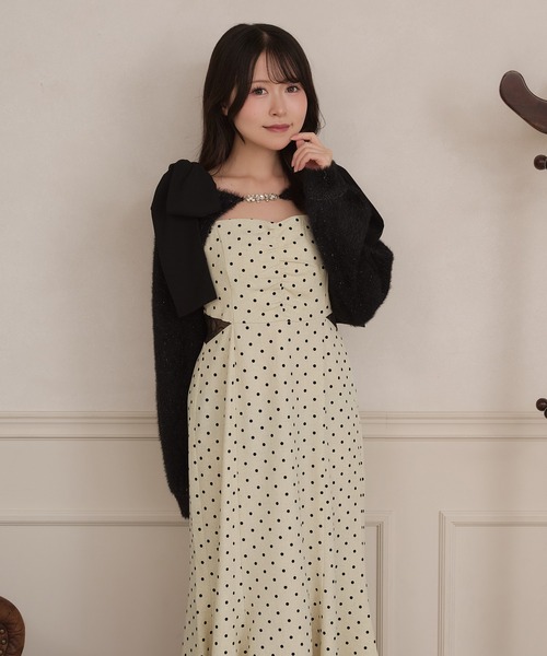 apres jour(アプレジュール)の「【取り外し可能】肩リボンサイドレースカットキャミワンピース(ワンピース・レディース・グレー/ホワイト系その他/ブラック系その他/アイボリー・SMALL/MEDIUM/X-LARGE)」の15枚目の写真