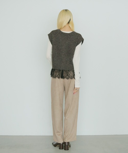 cheriella(シェリエラ)の「【cheriella】スウェードカーブパンツ SUEDE CURVE PANTS(チノパンツ・レディース・ブラック/ブラウン/アイボリー・FREE)」の5枚目の写真