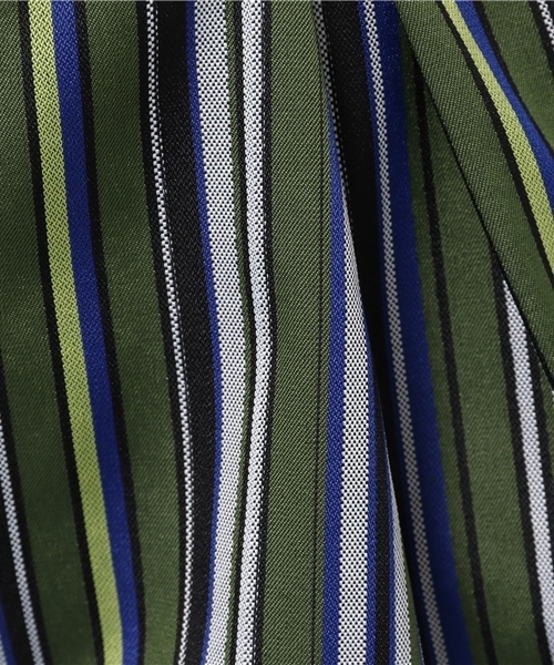 MURUA（ムルーア）の「【CASUAL】ｽﾄﾗｲﾌﾟH/WｼｮｰﾄPT（その他パンツ・レディース・ネイビー/カーキ・1(S)/2(M)）」の4枚目の写真