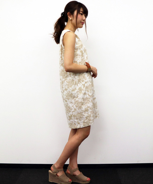 N.(N. Natural Beauty Basic)(エヌエヌナチュラルビューティーベーシック)の「フラワープリントボイルワッシャーワンピース(ワンピース・レディース・ベージュ/イエロー/ブラック・MEDIUM)」の17枚目の写真