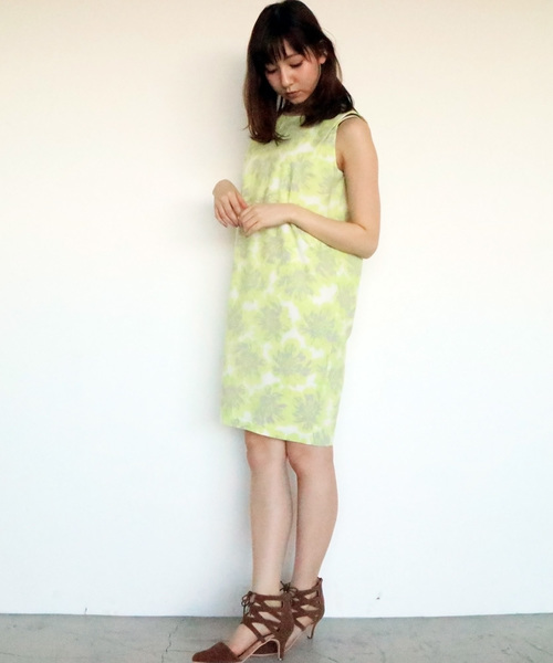 N.(N. Natural Beauty Basic)(エヌエヌナチュラルビューティーベーシック)の「フラワープリントボイルワッシャーワンピース(ワンピース・レディース・ベージュ/イエロー/ブラック・MEDIUM)」の11枚目の写真