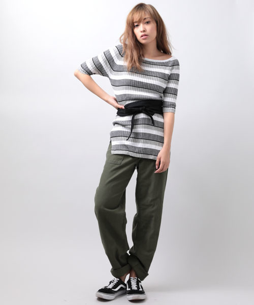 Denime（ドゥニーム）の「オフショル5分袖リブニット（ニット/セーター・レディース・ブルー系その他/レッド/ブラック系その他5・FREE）」の17枚目の写真