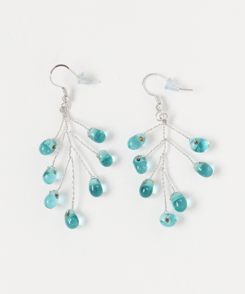 チャイハネ（チャイハネ）の「【チャイハネ】ティアーピアス（ピアス（両耳用）・レディース・クリア/ターコイズブルー/ブルー/カラフル・FREE）」の2枚目の写真