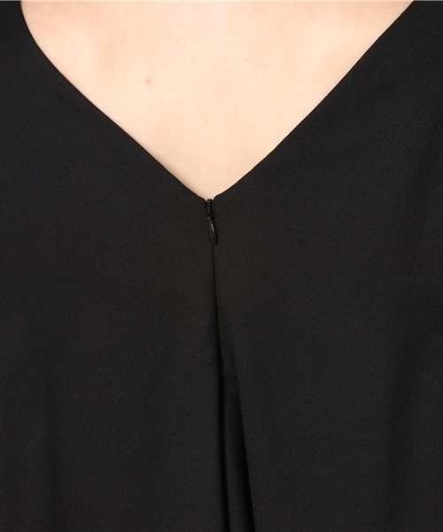 Emma Taylor（エマテイラー）の「タックフレアプルオーバー（シャツ/ブラウス・レディース・ブラック/ブルー/キャメル/グレー・FREE）」の9枚目の写真