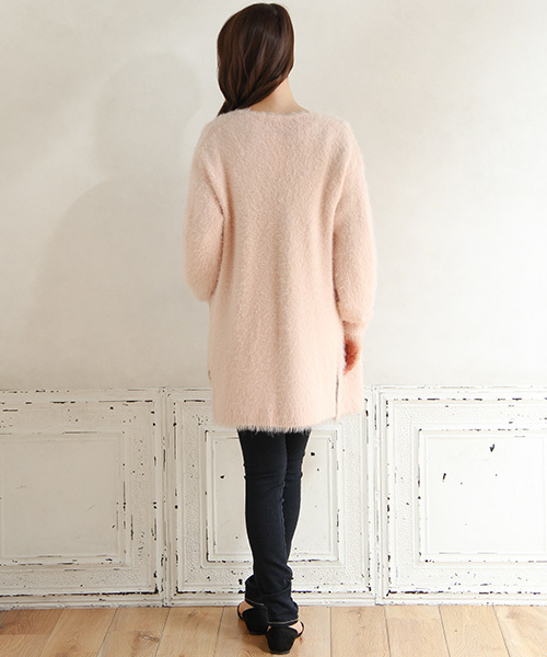 Honeys（ハニーズ）の「ふわもこの優しい肌触りフェザーロングカーディガン（カーディガン/ボレロ・レディース・ピンク/ベージュ/ブラック/アイボリー/グレー/モカ・M/L）」の19枚目の写真