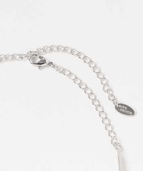 RIVE DROITE(リヴドロワ)の「ねじりチョーカー(ネックレス・レディース・シルバー/ゴールド・FREE)」の4枚目の写真