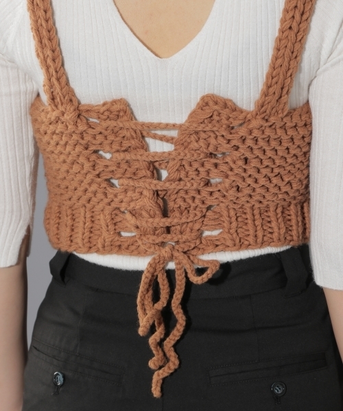 PAGEBOY(ページボーイ)の「ローゲージニットビスチェ(ニット/セーター・レディース・ブラック/ベージュ/オフホワイト・FREE)」の18枚目の写真