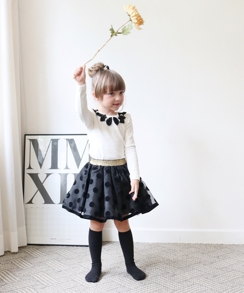 Rora（ローラ）の「ココナ 長袖カットソー フォーマル トップス リボン 白 ホワイト（Tシャツ/カットソー・キッズ・ホワイト・90㎝/100cm/110cm/120cm/130cm/140cm）」の3枚目の写真