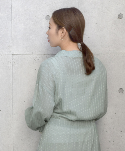 w closet(ダブルクローゼット)の「スクエアドットドビーカシュクールワンピース(ワンピース・レディース・イエロー/ミント/キナリ・FREE)」の22枚目の写真