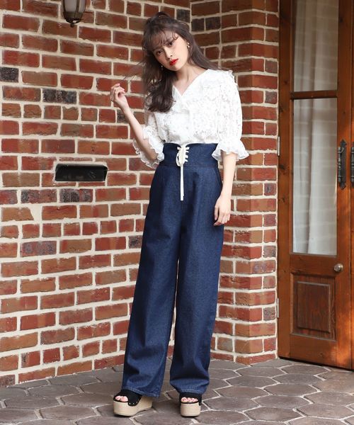 one after another NICE CLAUP(ワンアフターアナザーナイスクラップ)の「ヴィンテージ開襟レースブラウス(シャツ/ブラウス・レディース・オフホワイト/ベージュ・FREE)」の11枚目の写真