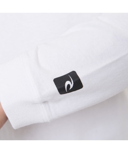 rip curl（リップカール）の「【RIP CURL/リップカール】ロゴプリントロングTシャツ / ユニセックス（Tシャツ/カットソー・メンズ・ブラック/ピンク/ホワイト×ブルー・MEDIUM/LARGE/X-LARGE）」の8枚目の写真