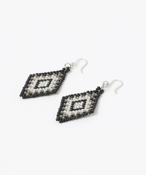 Ray BEAMS(レイビームス)の「MATSUNO GLASS BEADS / トレジャー ピアス(ピアス(両耳用)・レディース・ロイヤルブルー/レッド/ブラック/ホワイト・ONE SIZE)」の10枚目の写真