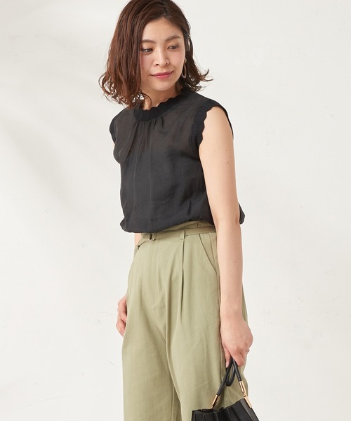 natural couture(ナチュラルクチュール)の「ほんのりシアーエアリープルオーバー(シャツ/ブラウス・レディース・ブラック/サックスブルー/オレンジ/アイボリー・FREE)」の3枚目の写真