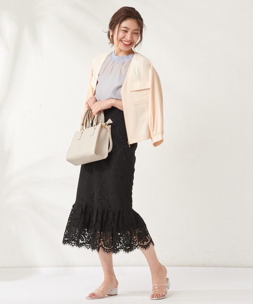 natural couture(ナチュラルクチュール)の「ほんのりシアーエアリープルオーバー(シャツ/ブラウス・レディース・ブラック/サックスブルー/オレンジ/アイボリー・FREE)」の15枚目の写真