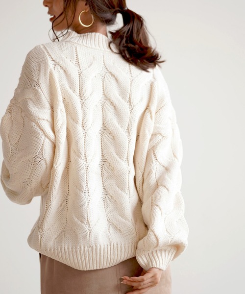 rps（アールピーエス）の「太ケーブルモックネックニットプルオーバー（ニット/セーター・レディース・ブルー/アイボリー/モカ/グレイッシュベージュ/グレイッシュブルー/ミント・M）」の7枚目の写真