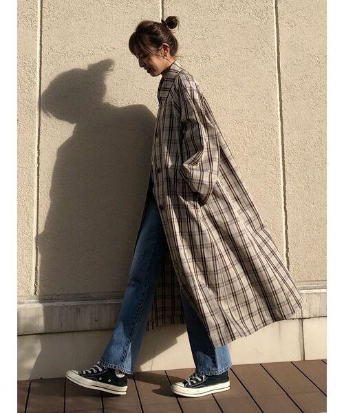 ステンカラ－チェックロングコートの13枚目の写真